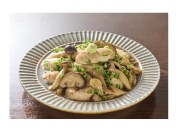 鶏むね肉と木の子の治部煮風