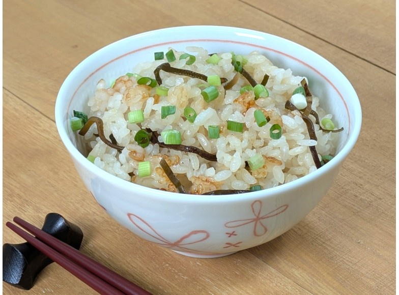 塩昆布の炊き込みご飯の完成後写真
